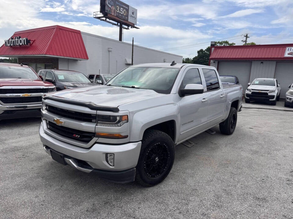 chevrolet silverado 1500 2017 3GCUKREC8HG179074 image chevrolet silverado 1500 2017 3GCUKREC8HG179074 image